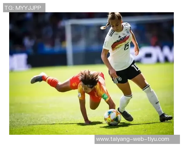 泰森巧妙利用诱饵战术助攻莫布里成功制胜展现团队精神