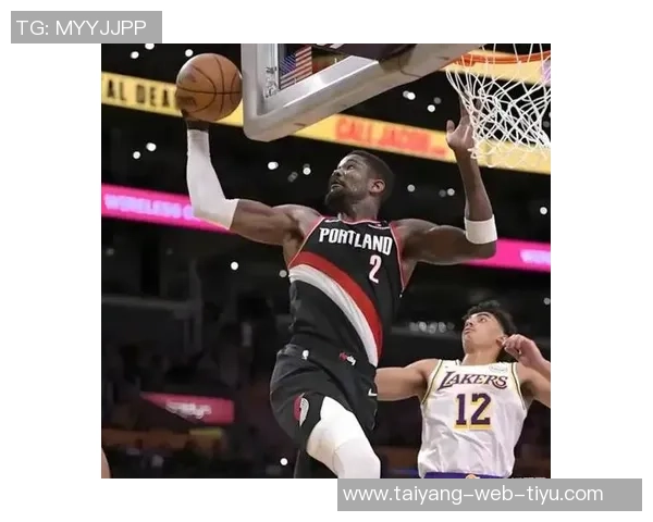 雷迪克揭示开拓者首节22次罚球裁判失误承认后续判罚混乱情况